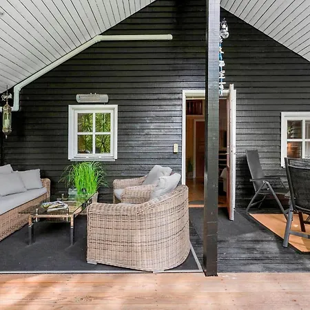 3 Bedroom In *